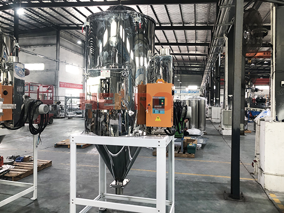 注塑加工利器:注塑烘干機(jī)內(nèi)部結(jié)構(gòu)