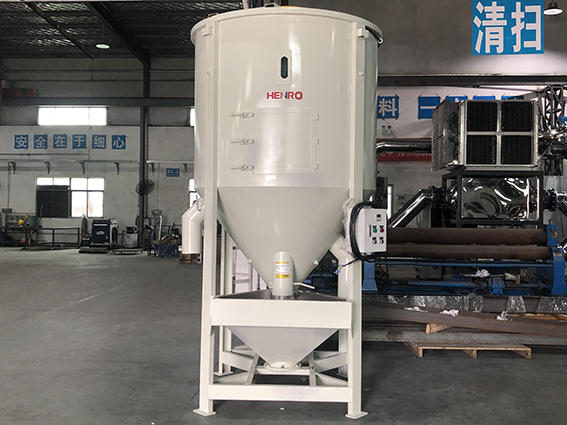 大型立式攪拌機(jī)一般用于攪拌哪些原料